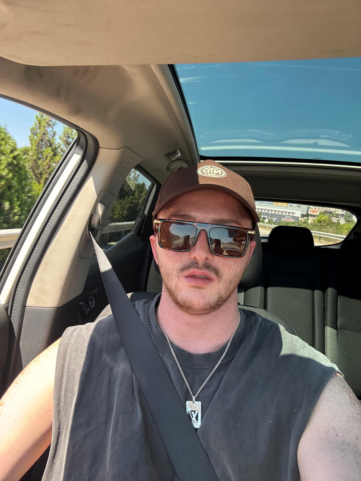 Whatsapp Image 2025 11 17 At 09.17.35 (2)